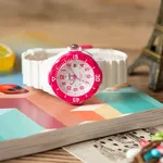 ساعت مچی زنانه اسپرت کاسیو مدل CASIO LRW-200H-4B