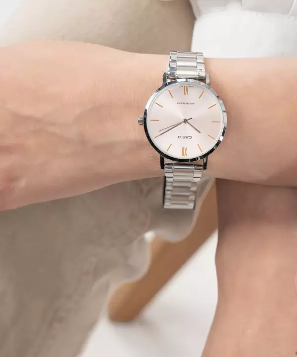 ساعت مچی زنانه کاسیو مدل CASIO LTP-VT01D-4B