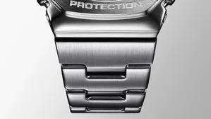 ساعت مچی اسپرت جی شاک کاسیو مدل G-SHOCK GM-2110D-7A
