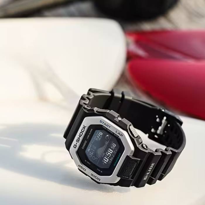 ساعت مچی اسپرت جی شاک کاسیو مدل G-SHOCK GBX-100-1
