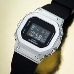 ساعت مچی زنانه جی شاک کاسیو مدل G-SHOCK GM-S5600-1