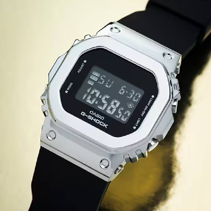 ساعت مچی زنانه جی شاک کاسیو مدل G-SHOCK GM-S5600-1