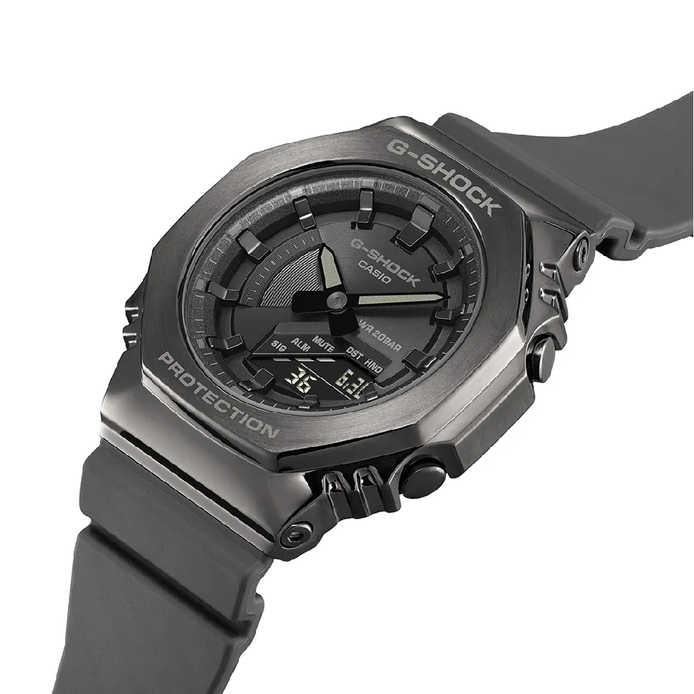 ساعت مچی زنانه جی شاک کاسیو مدل G-SHOCK GM-S2100B-8ADR